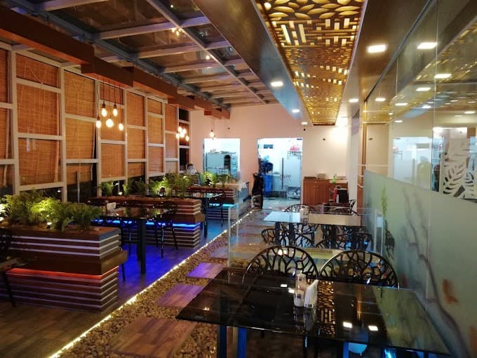 Da Rooftop (Khilgaon)